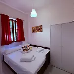 Indipendente Simius Feriehus Villasimius