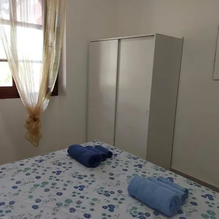 Vakantiehuis Indipendente Simius *